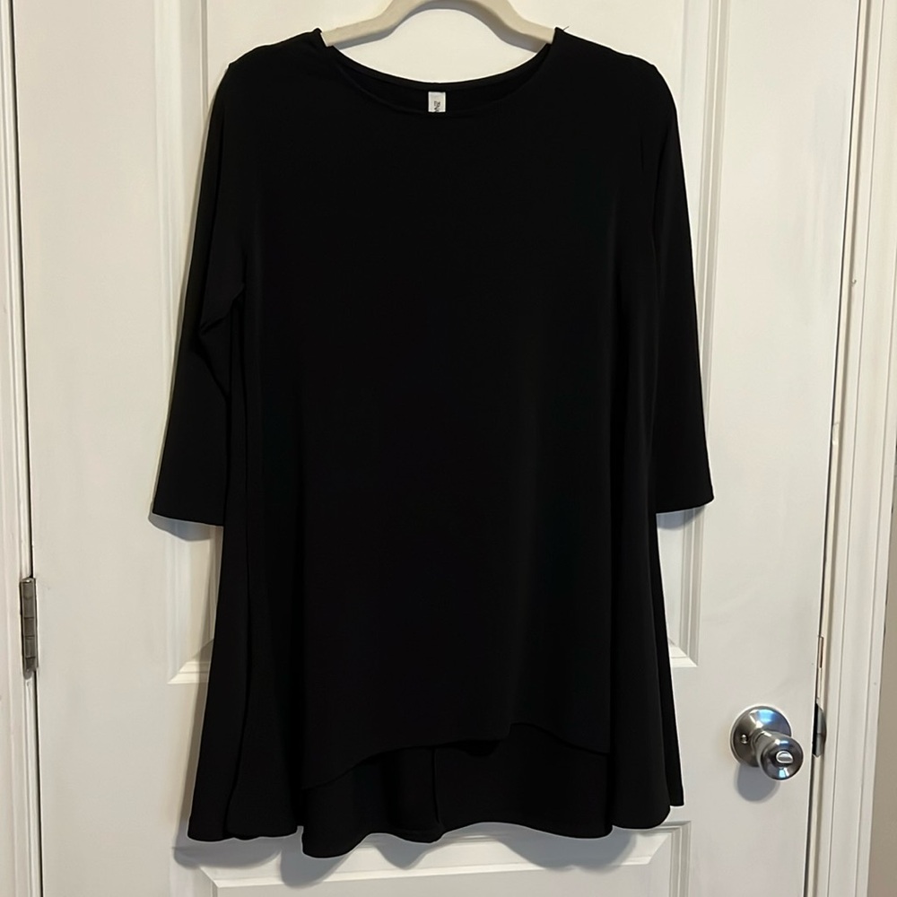 Black flowy shirt